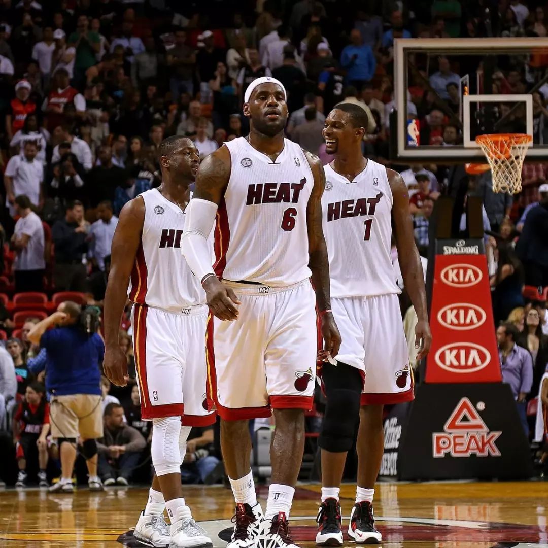 贝蒂斯2-1乌德勒支，米格尔-罗德里格斯中场吊射，阿布德制胜（贝蒂斯2-1击败乌德勒支，米格尔-罗德里格斯中场吊射，阿布德打入制胜球）