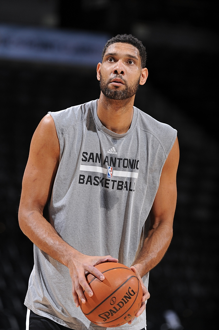 迷你罗随葡萄牙U16夺冠，乔治娜分享观战视频：妈妈为你骄傲（葡萄牙U16折桂，乔治娜晒迷你罗现场视频：妈妈以你为荣）