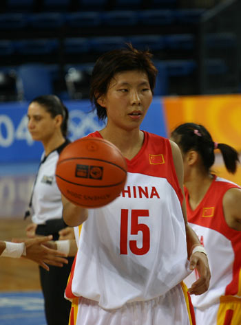 祝福，顾春含、邢琦等六名45岁的裁判员本赛季结束后挂哨（致敬：顾春含、邢琦等六位45岁裁判本赛季后告别执法）