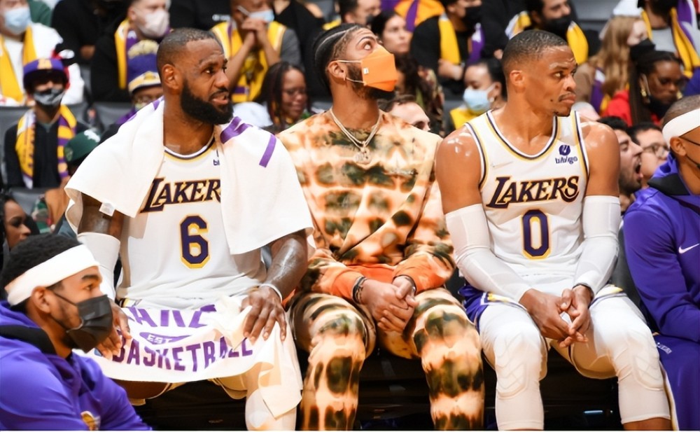 拉波尔特：我在曼城6年本可以赢得更多欧冠，至少3个也不为过（拉波尔特称在曼城六年原可夺更多欧冠：拿下至少三座并不夸张）