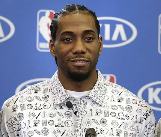 伊恩-赖特：媒体批评贝林会持续到世界杯，因为他们要制造争议（伊恩-赖特：媒体为制造争议将持续批评贝林至世界杯）