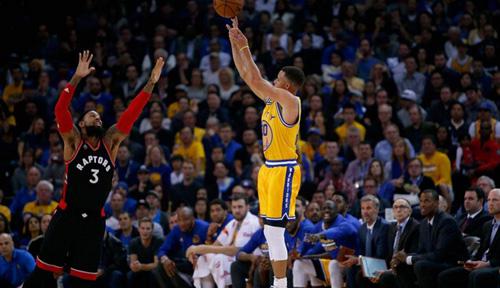 意媒：尤文加入弗罗霍尔特争夺战，与波尔图的良好关系是优势（意媒：尤文竞逐弗罗霍尔特，凭与波尔图良好关系占上风）